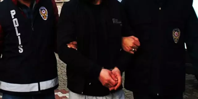 İstanbul'da 12 PKK'lı Yakalandı