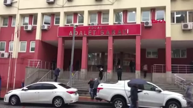 Kocaeli Kadınlara Cinsel Organını Gösterdiği İddiasıyla Gözaltına Alındı