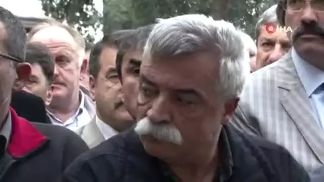Ozan Arif Hayatını Kaybetti! Ozan Arif Hayatını Kaybetti!