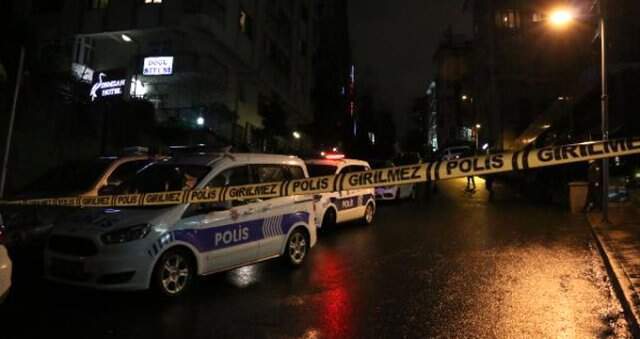 Talihsiz Kadın, 14 Şubat İçin Yardıma Gittiği Çiçekçide Eski Kocasının Silahlı Saldırısına Uğradı