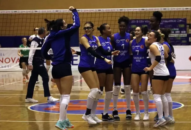 Voleybol: Kadınlar Cev Challenge Kupası