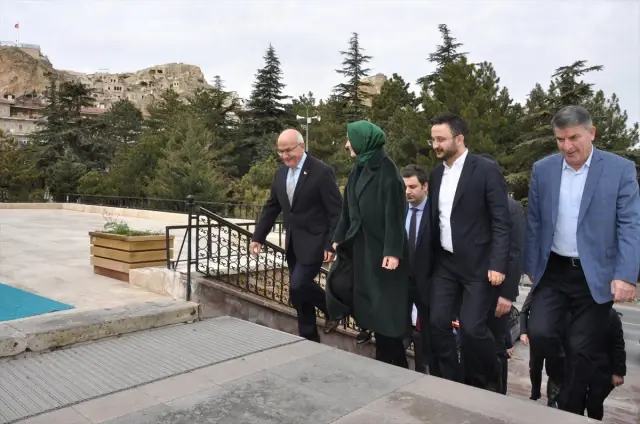 AK Parti Genel Başkan Yardımcısı Kaya Ürgüp'te