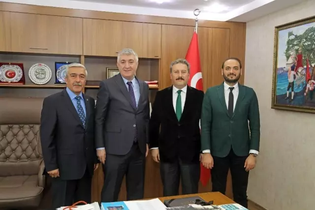 Başkan Palancıoğlu MHP'de