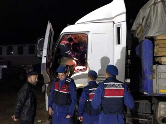 Fabrika Sorumlusu Adam, 95 Bin TL'lik Kerestesini E-Devlet'ten Yaptığı Sorgulamayla Kurtardı