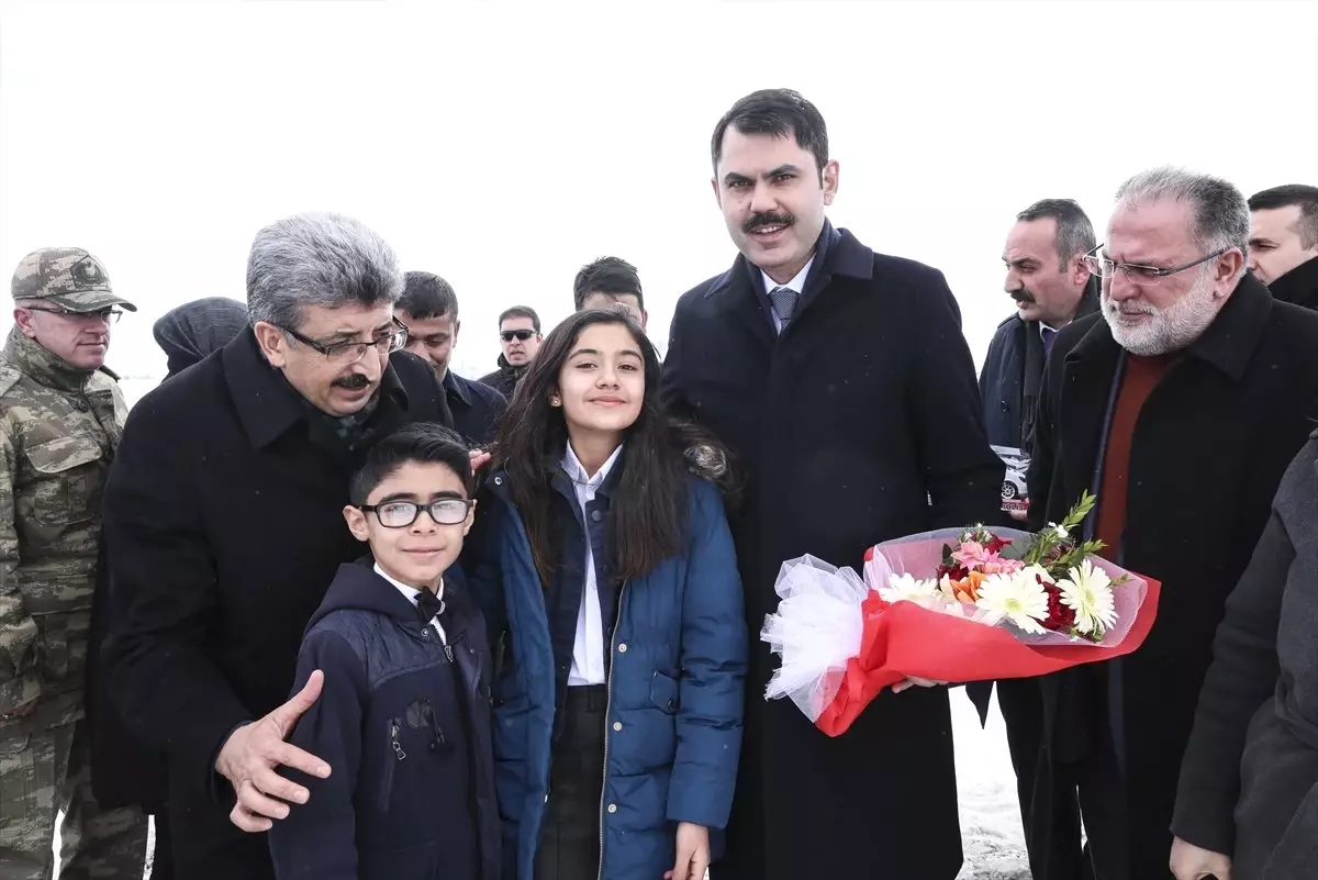 Başkentte Sokak ve Yaban Hayvanları İçin Besleme Desteği