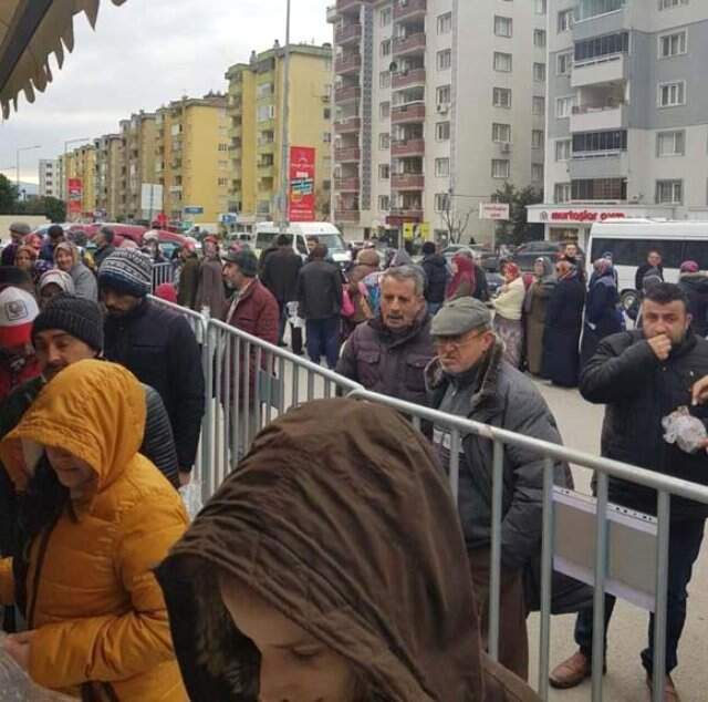 Cumhurbaşkanı Erdoğan'ın Talimatı Sonrası Bursa'da da Tanzim Satışları Başladı