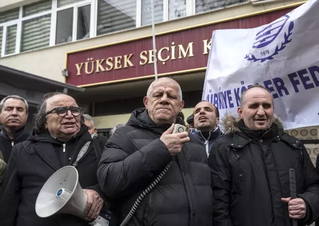 Görme Engellilerden 'Gizli ve Güvenli Oy Hakkı' Çağrısı Görme Engellilerden 'Gizli ve Güvenli Oy Hakkı' Çağrısı