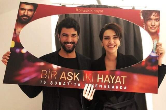Güzel Oyuncu Bergüzar Korel, Deri Elbisesiyle Yürek Hoplattı