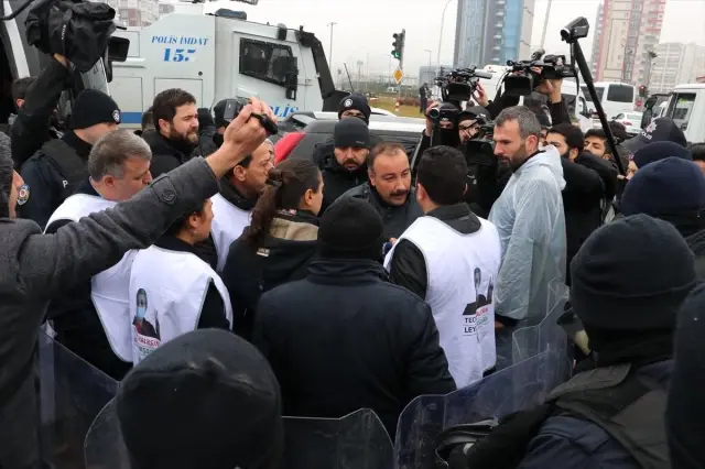 Hdp'nin Diyarbakır'da Yapmak İstediği Yürüyüşe İzin Verilmedi Hdp'nin Diyarbakır'da Yapmak İstediği Yürüyüşe İzin Verilmedi