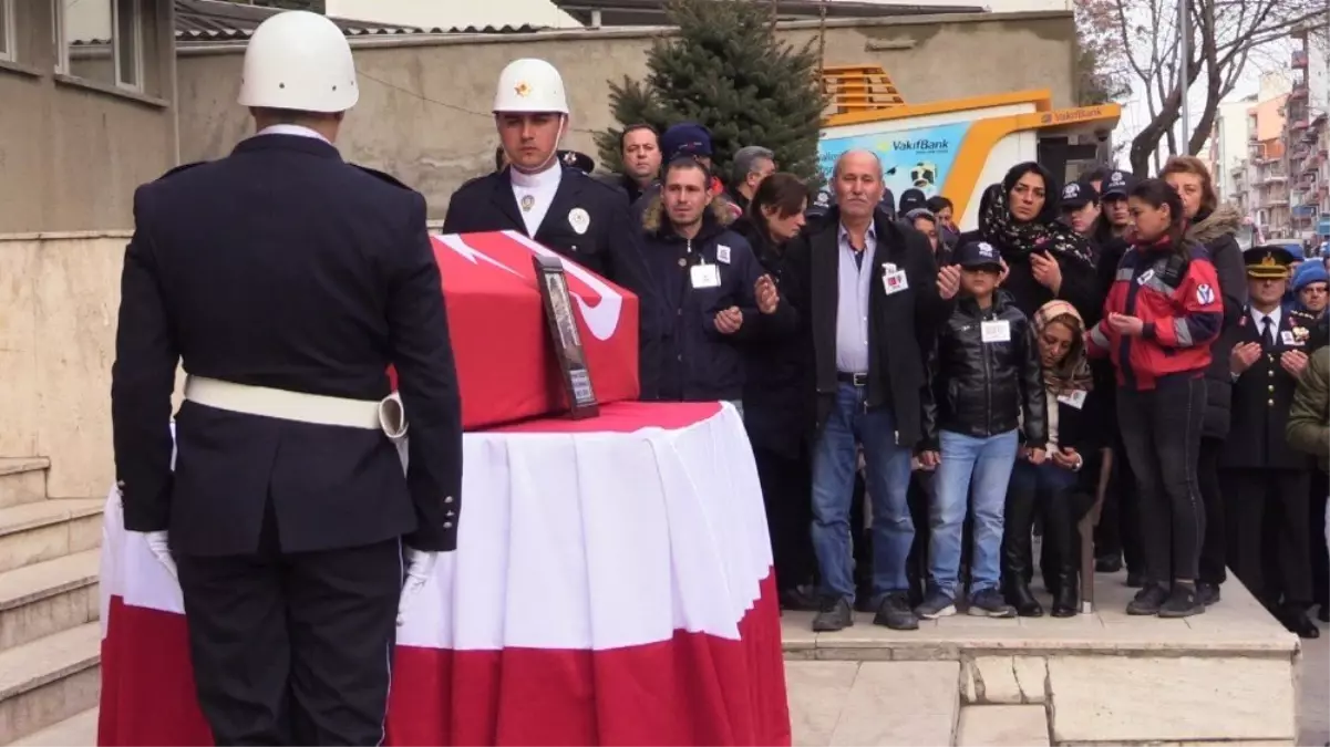 Rehine Olayında Şehit Olan Polis İçin Tören Yapıldı