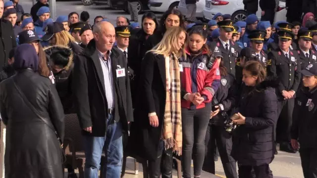 Rehine Olayında Şehit Olan Polis İçin Tören Yapıldı