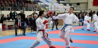 Türkiye Karate Şampiyonası Fethiye'de Devam Ediyor