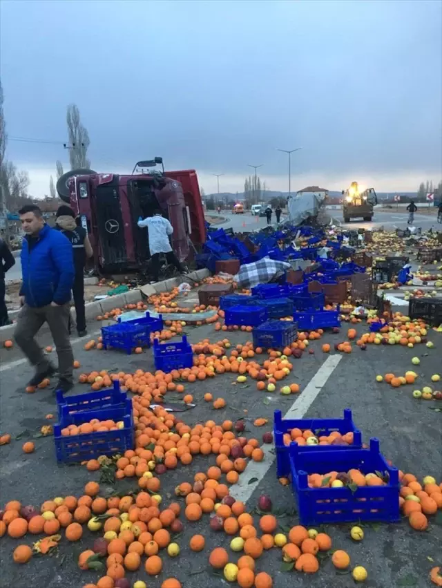 Yozgat�ta Tır Devrildi 1 Ölü, 1 Yaralı Haberler