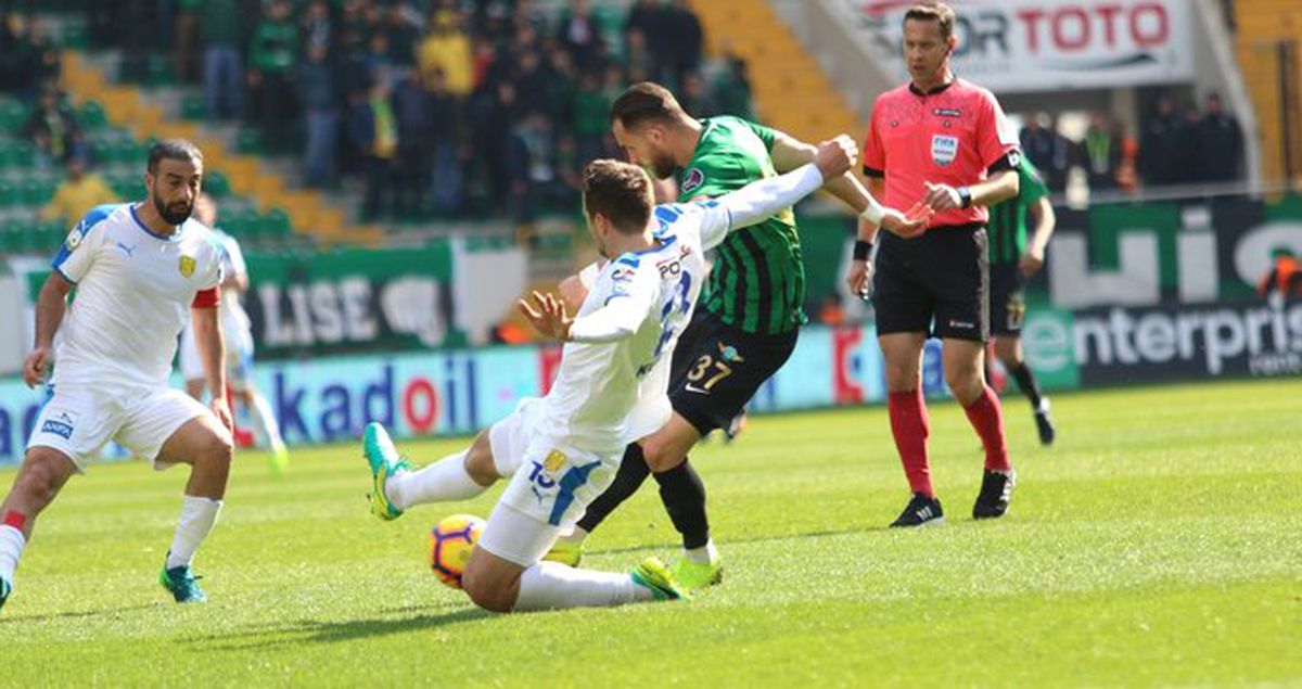 Akhisarspor, Evinde MKE Ankaragücü'ne Diş Geçiremedi