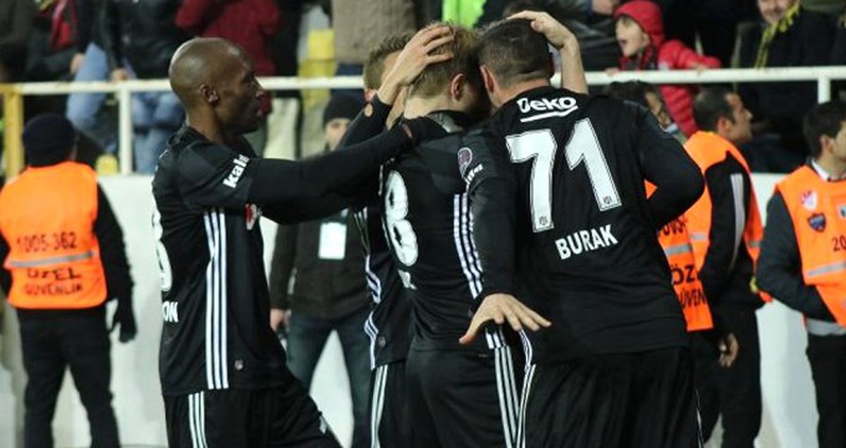 Beşiktaş'ın İkinci Yarı Performansı Yüzleri Güldürdü
