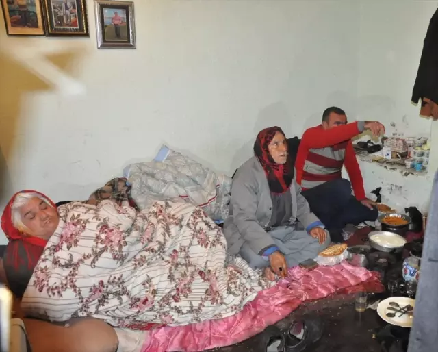 Engelli Ailenin Zorlu Yaşam Mücadelesi Engelli Ailenin Zorlu Yaşam Mücadelesi