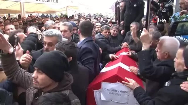 Ozan Arif Samsun'da Son Yolculuğuna Uğurlanıyor