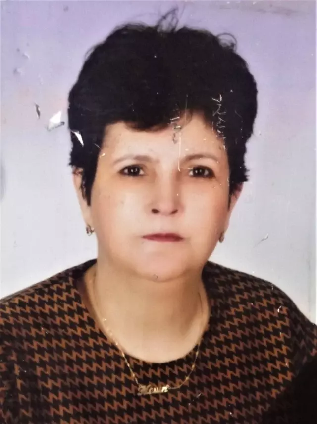 Rüyamda Annemi Öldürmek İçin İşaret Aldım