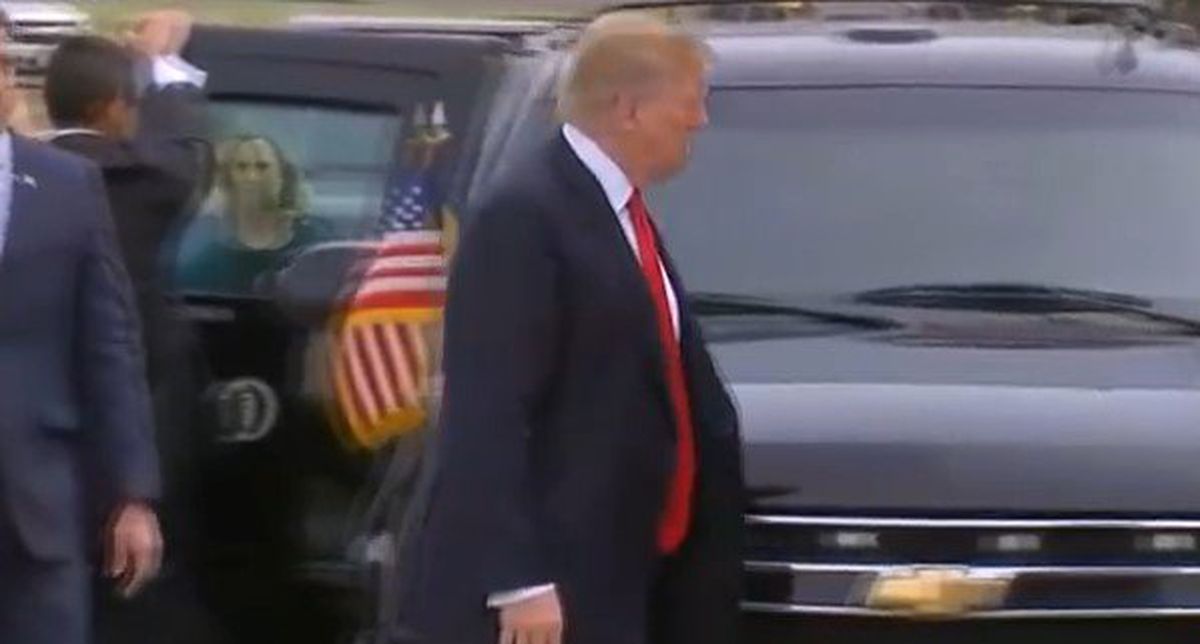 Trump ABD'de 'Ulusal Acil Durum' İlan Etti