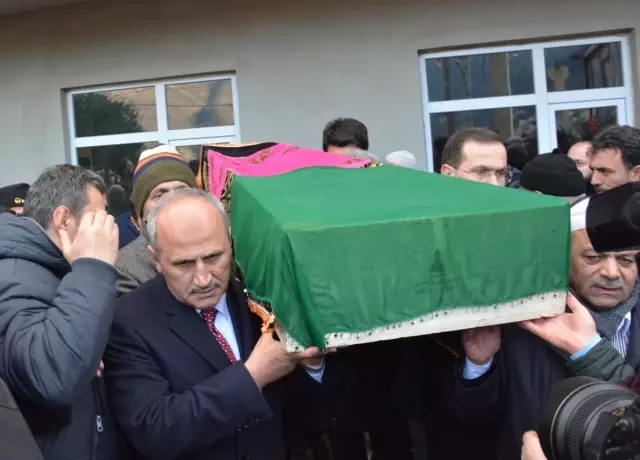 Ulaştırma ve Altyapı Bakanı Turhan Trabzon'da Ulaştırma ve Altyapı Bakanı Turhan Trabzon'da