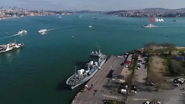 Alman Askeri Gemisi Sarayburnu'na Demirledi...dev Gemi Havadan Görüntülendi