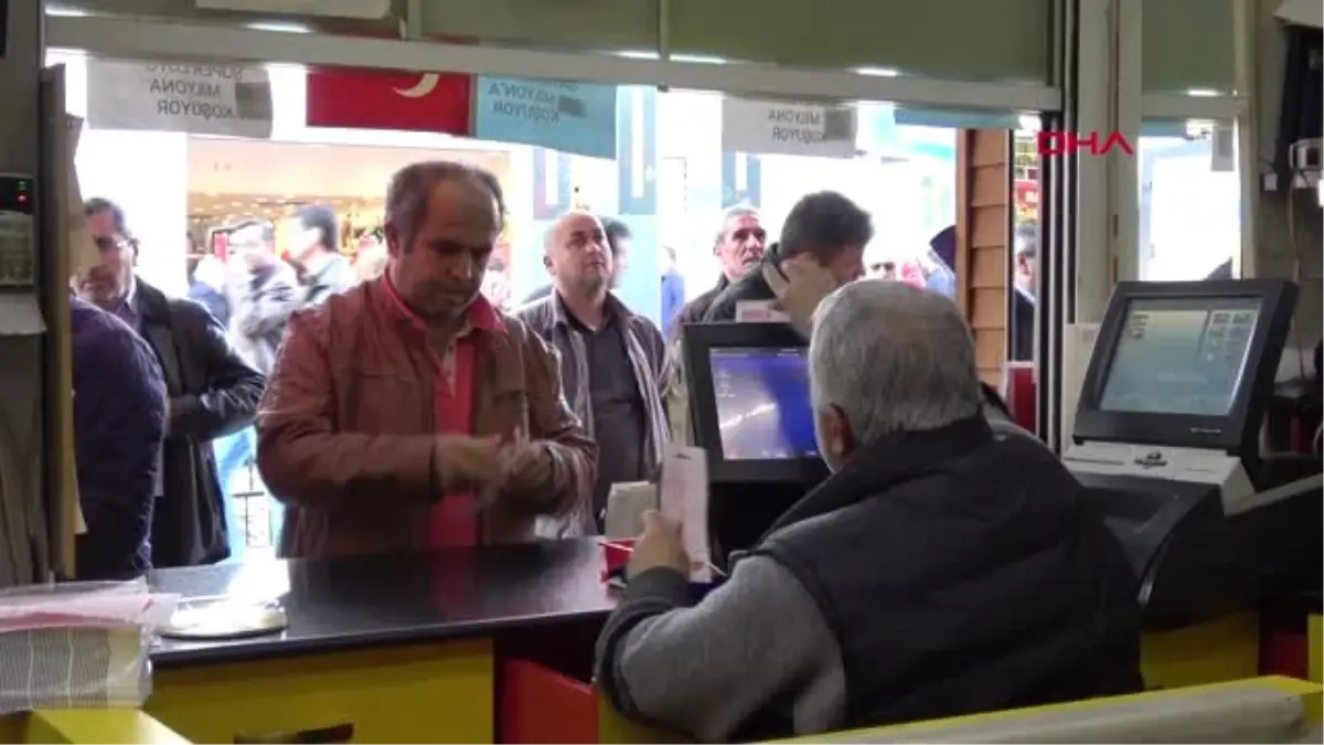 Antalya Talih Kuşu Antalya'da Takıldı