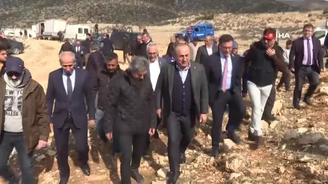 Bakan Çavuşoğlu 'Nöbet' Dizisinin Setinde Bakan Çavuşoğlu 'Nöbet' Dizisinin Setinde