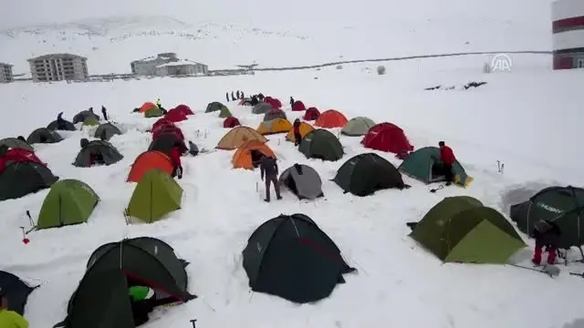 Dağcıların Muş'ta Kış Eğitimi Kampı Dağcıların Muş'ta Kış Eğitimi Kampı