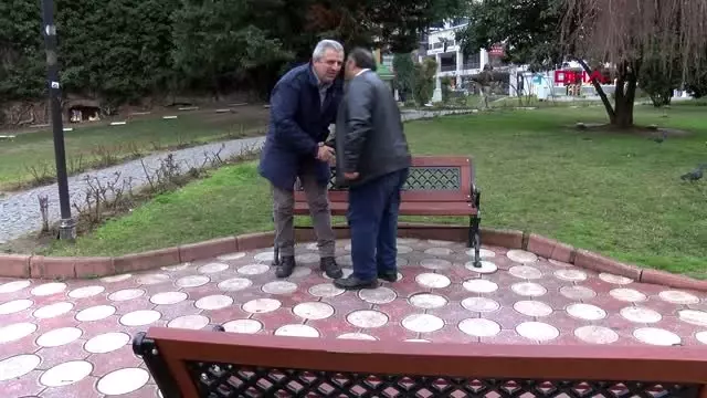 İzmit'in Bağımsız Belediye Başkan Adayından Manda Yoğurdu Vaadi İzmit'in Bağımsız Belediye Başkan Adayından Manda Yoğurdu Vaadi
