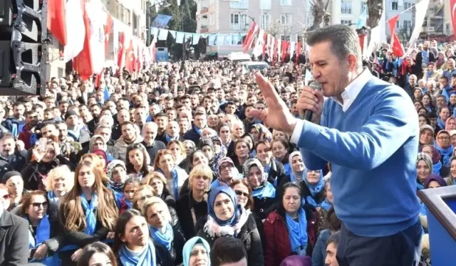 Mustafa Sarıgül'den Öğrencilere 'E-Dershane' Sözü Mustafa Sarıgül'den Öğrencilere 'E-Dershane' Sözü