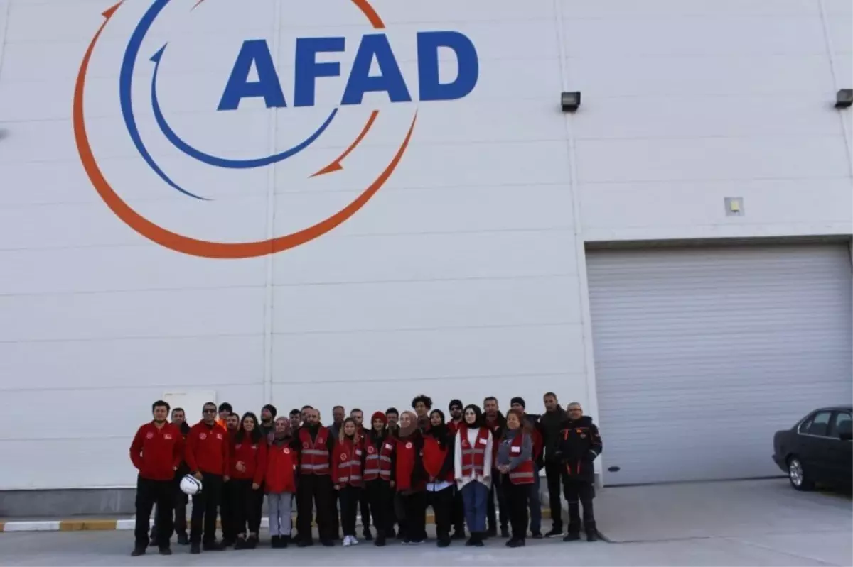Anda Kardeşe Vefa Derneği Sahaya İndi