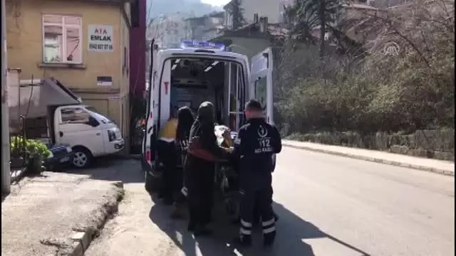 Asansör Boşluğuna Düşen Kadın Yaralandı - Zonguldak