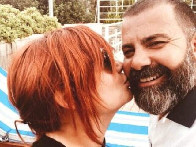 Deniz Seki ile Bir Yıldır Aşk Yaşadığı Tayfun Topal Ayrıldı