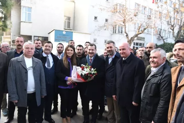 Erdek Yücel Yılmaz'a İnanıyor Erdek Yücel Yılmaz'a İnanıyor
