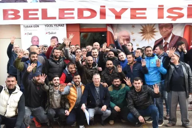 Erdek Yücel Yılmaz'a İnanıyor Erdek Yücel Yılmaz'a İnanıyor