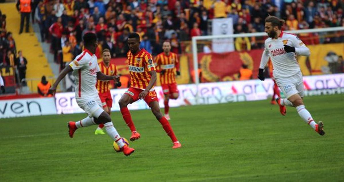 Kayserispor'a Yenilen Göztepe'nin Küme Düşme Potasıyla Arasındaki Puan Farkı 1'e Düştü