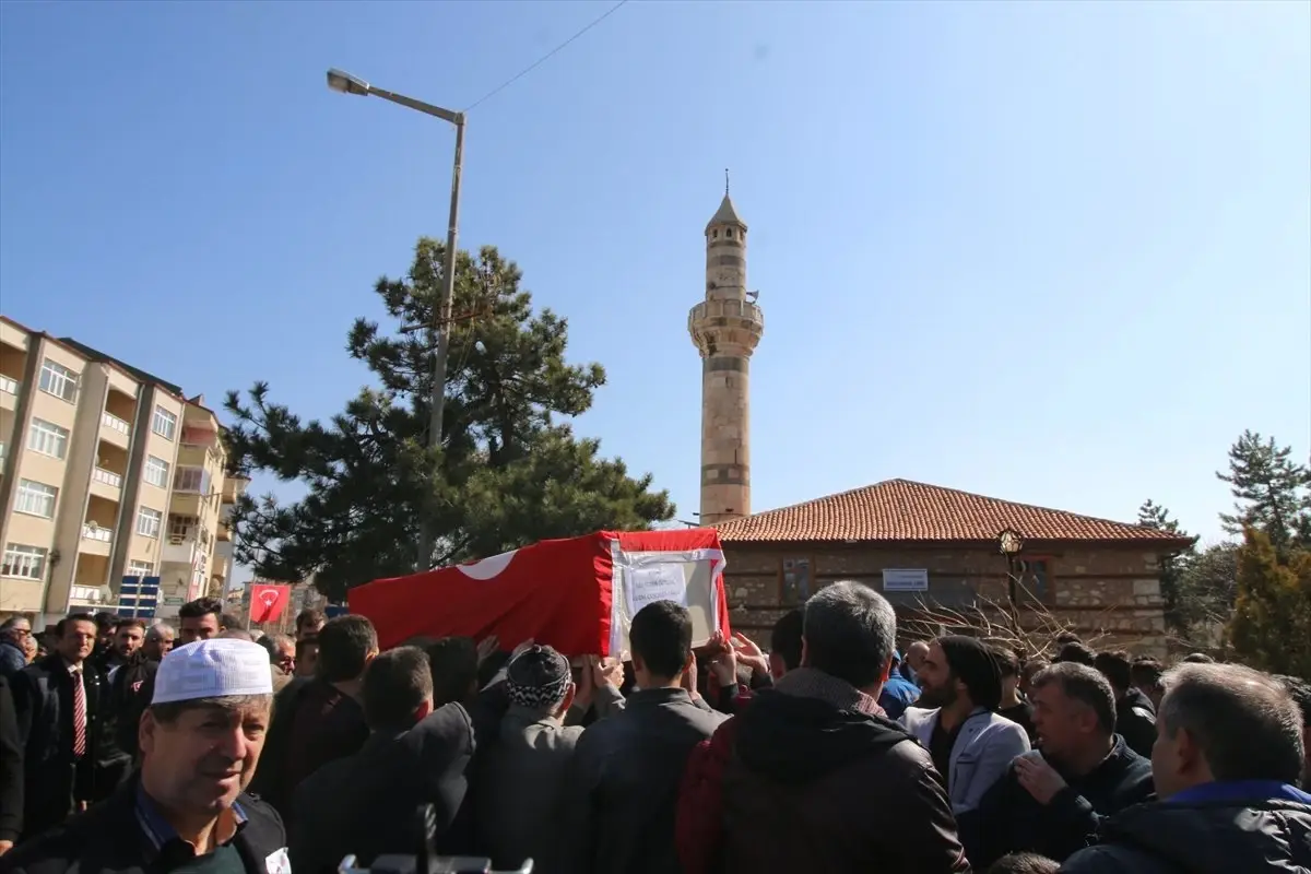 Kazada Hayatını Kaybeden Uzman Çavuş Defnedildi