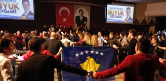 Kosova'nın Bağımsızlığına Görkemli Kutlama