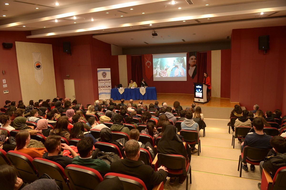 Sinop'ta 'Sigarayı Atın Hayatı Tadın' Projesi