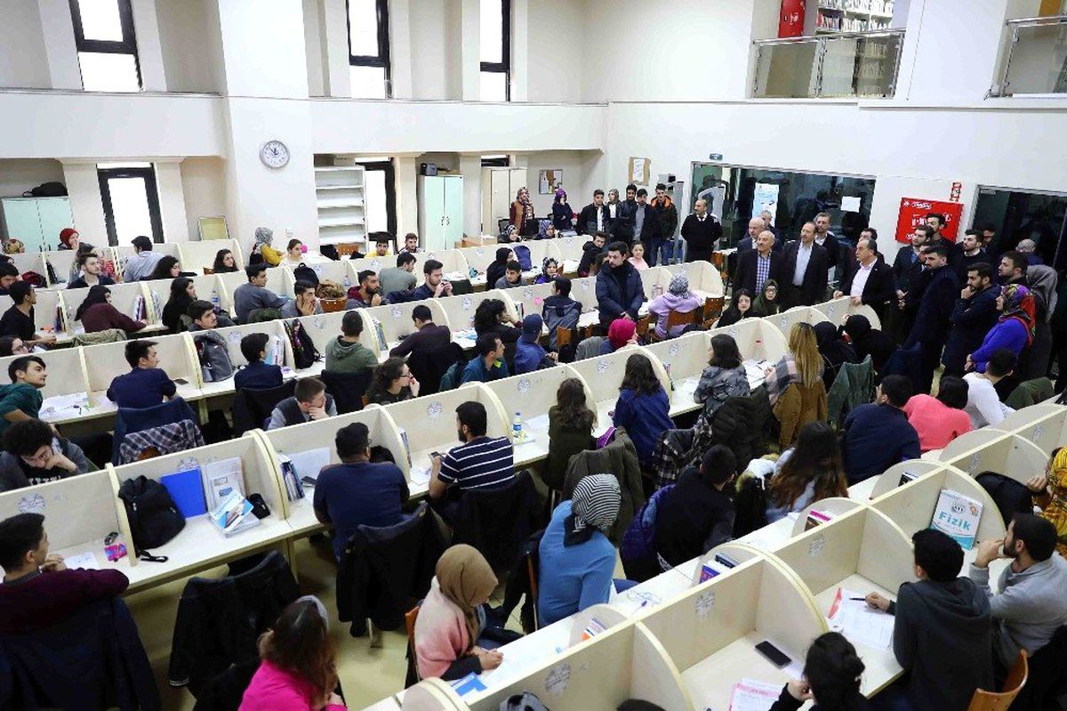 Bağcılar'da 24 Saat Açık Kütüphane