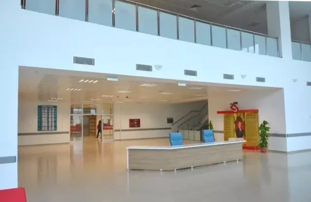 Bursa Sağlık Yatırımlarıyla Büyüyor Bursa Sağlık Yatırımlarıyla Büyüyor