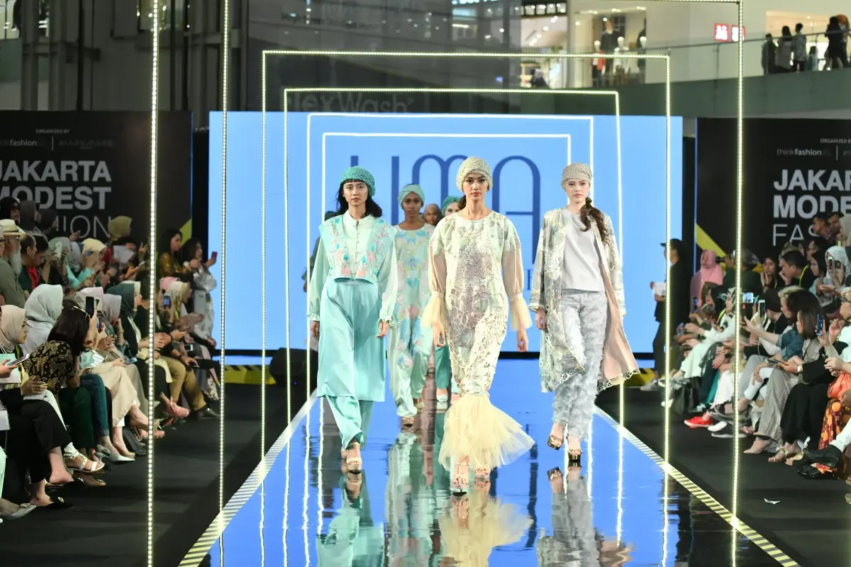 'Dünya Kadınlar Günü'' ve 'İyi İçin Moda' Konsepti Kutlanıyor