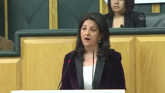 Hdp TBMM Grup Toplantısı (2) Hdp TBMM Grup Toplantısı (2)