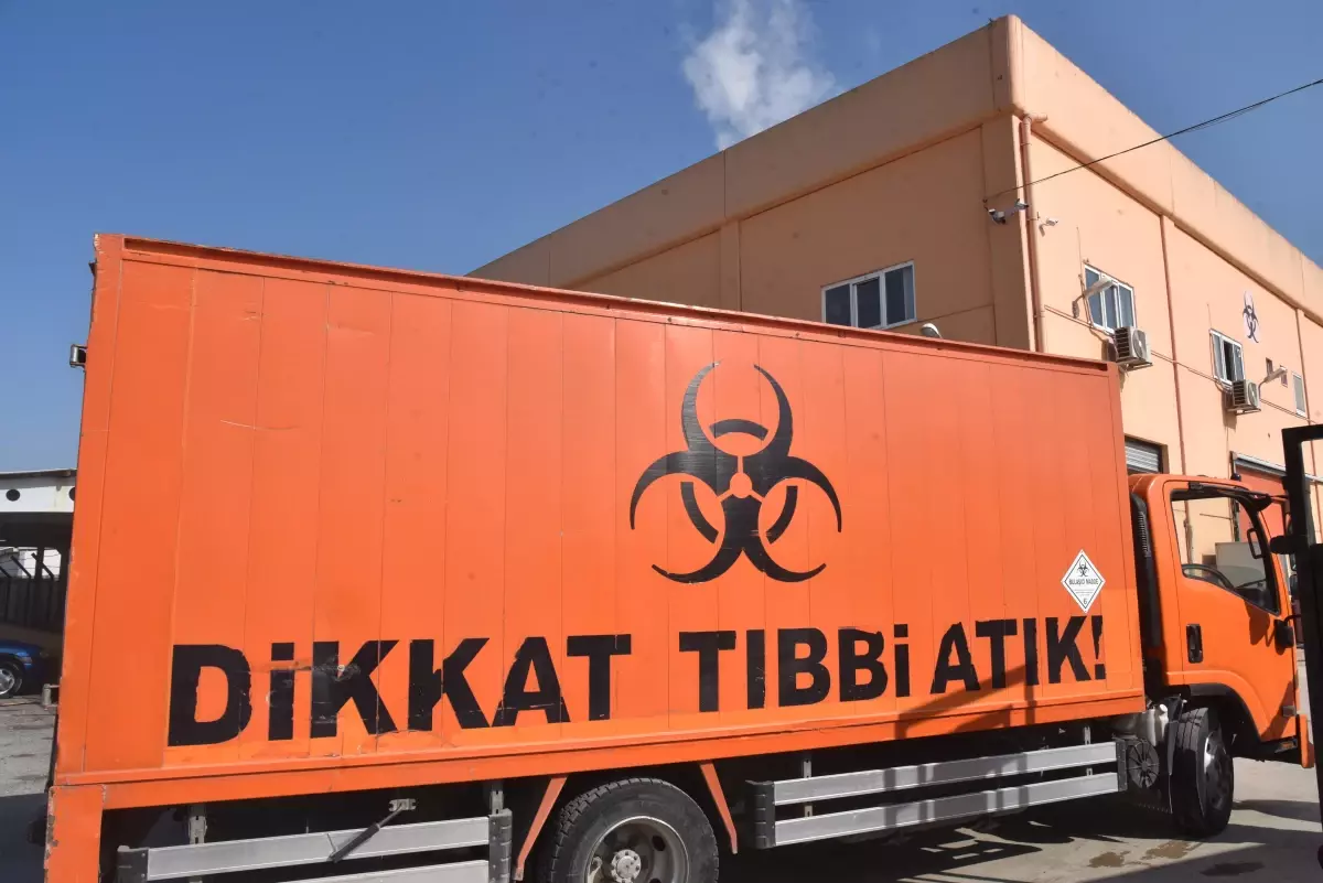 İzmir'in Atıkları da Bu Tesiste İşleniyor