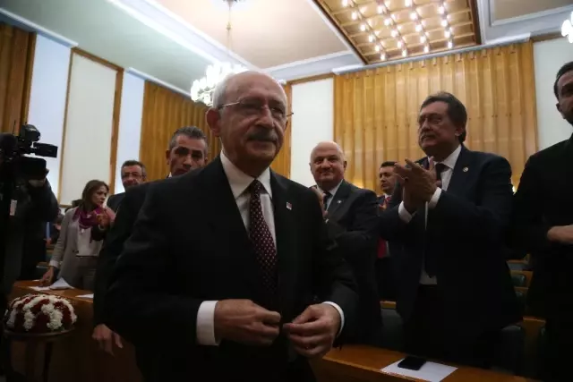 Kılıçdaroğlu'ndan Hükümetin Suriye Politikasına Eleştiri Kılıçdaroğlu'ndan Hükümetin Suriye Politikasına Eleştiri