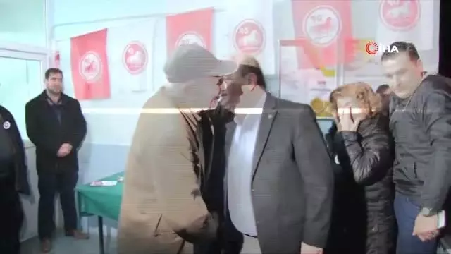 Mesut Özakcan: 'İftira ile Siyaset Yapan Kaybeder'