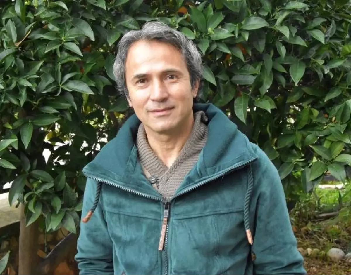Rockçı İmam' Tüzer, Belediye Başkan Adaylığından Çekildi