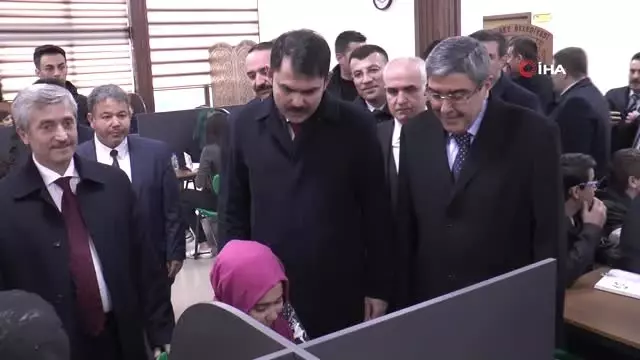 Bakan Kurum Yeşilvadi Millet Bahçesi'nde İncelemelerde Bulundu Bakan Kurum Yeşilvadi Millet Bahçesi'nde İncelemelerde Bulundu