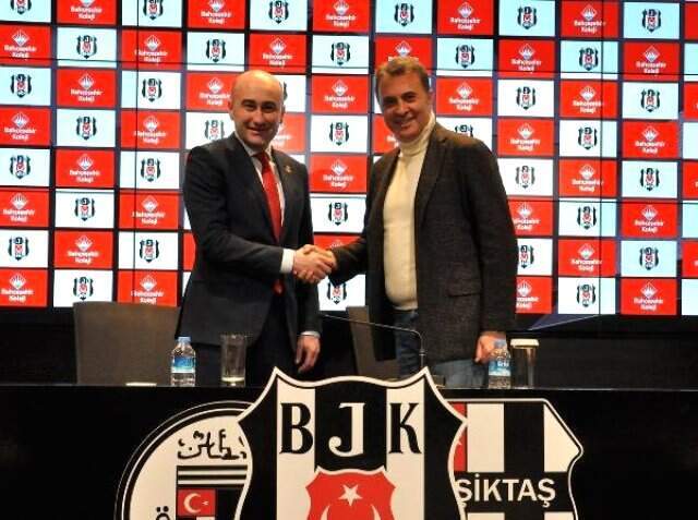 Beşiktaş'ın Yeni Sponsoru Bahçeşehir Koleji Oldu