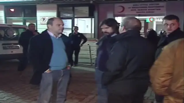 Rasim Ozan Kütahyalı'ya 2 Yıl Hapis Rasim Ozan Kütahyalı'ya 2 Yıl Hapis